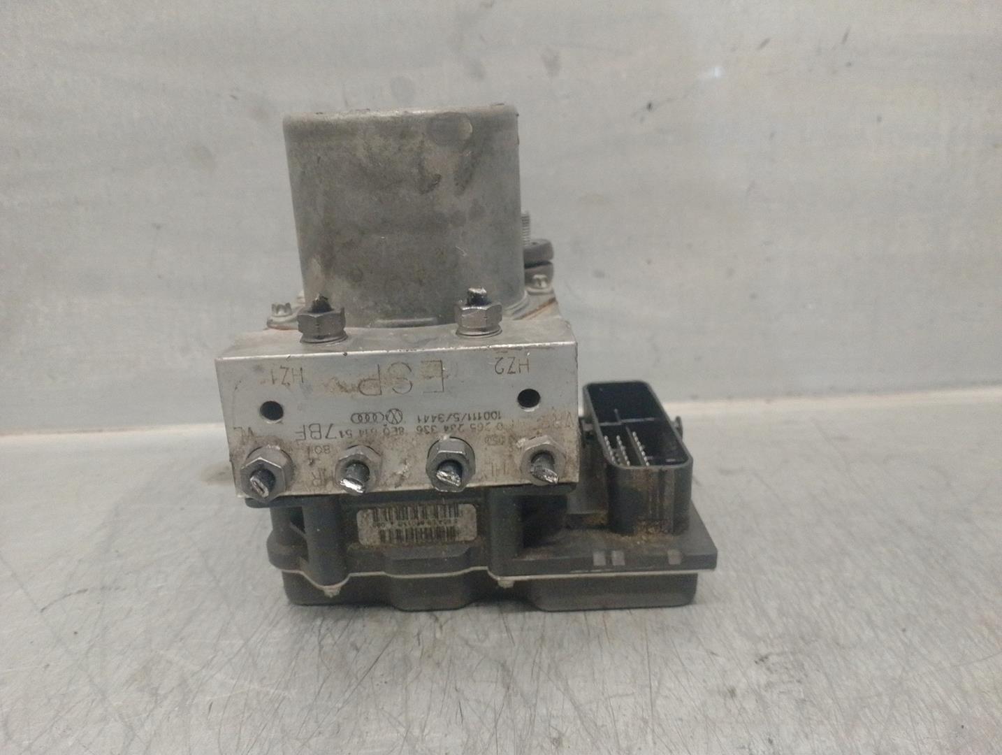 SEAT Exeo 1 generation (2009-2012) ABS Pump 8E0614517BF, 0265234336 24199017