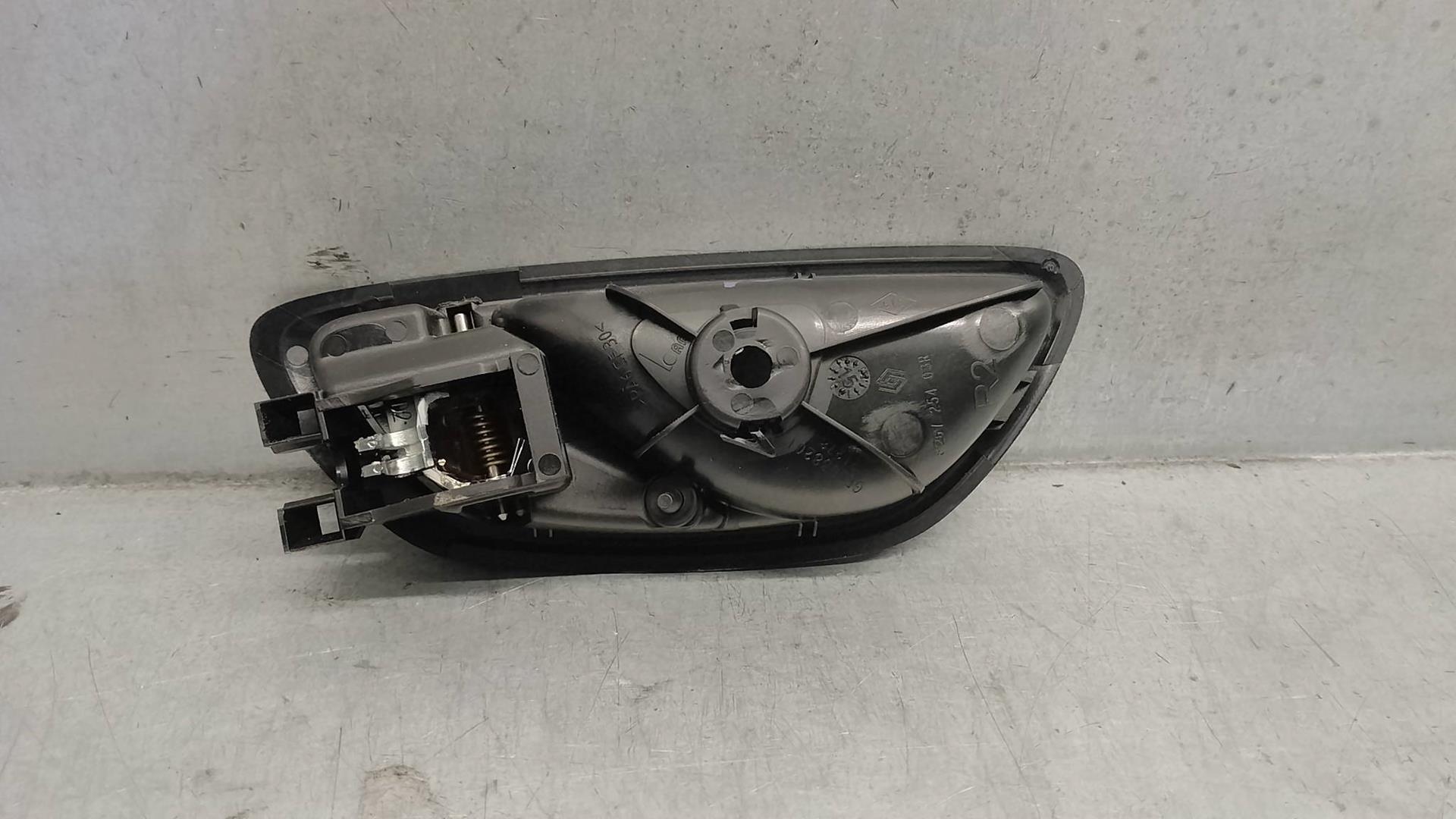 RENAULT 3 generation (2008-2020) Other Interior Parts 826725403R, 5PUERTAS 24387474