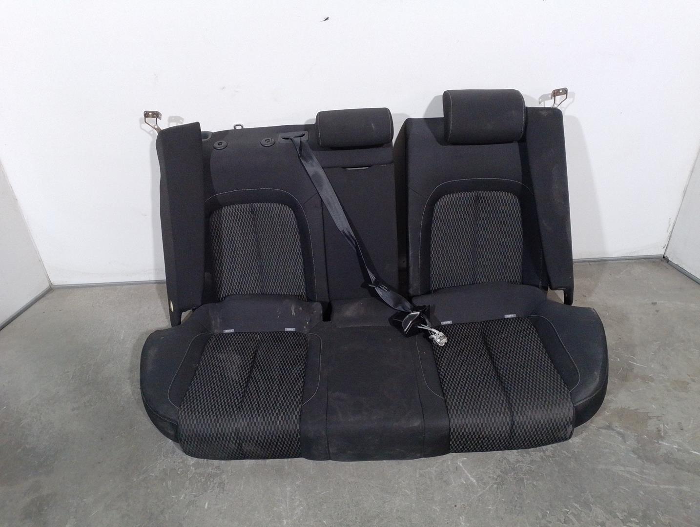 SEAT Exeo 1 generation (2009-2012) Sedadlá 3R0881405K,TELANEGRA,5PUERTAS 23756405