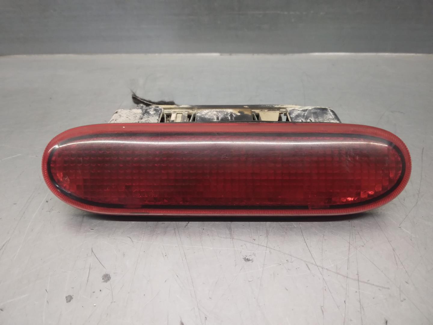 RENAULT Clio 1 generation (1990-1998) Rear cover light 7700847733 21119717