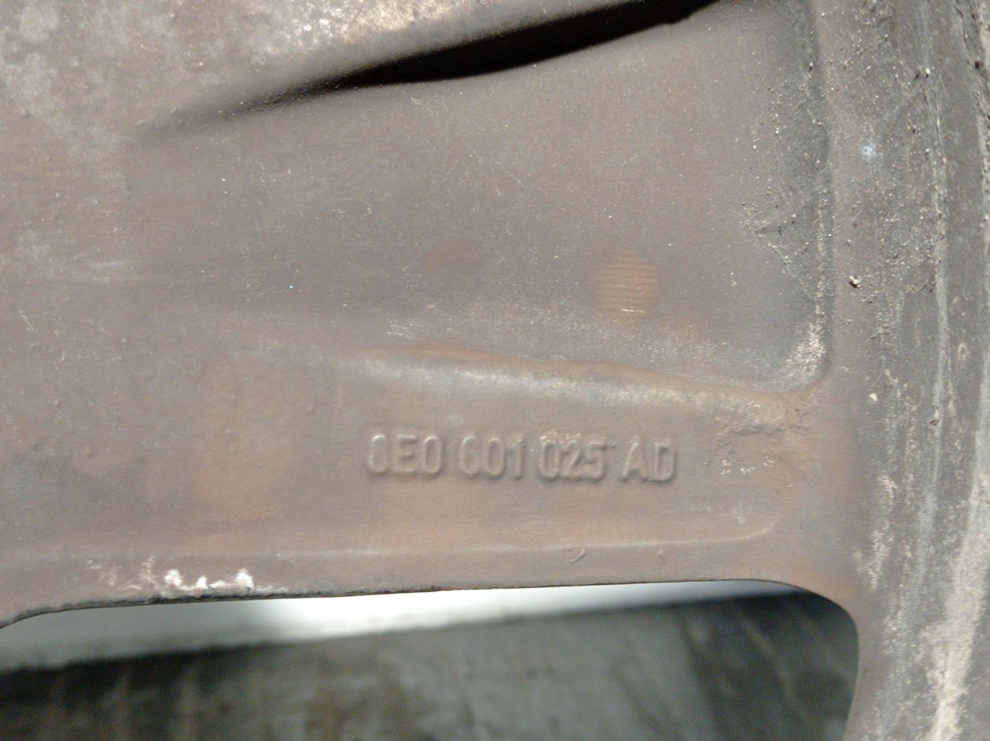 AUDI A6 C6/4F (2004-2011) Колесо 8E0601025AD,R188.0JX18H2ET43,ALUMINIO5P 24218260