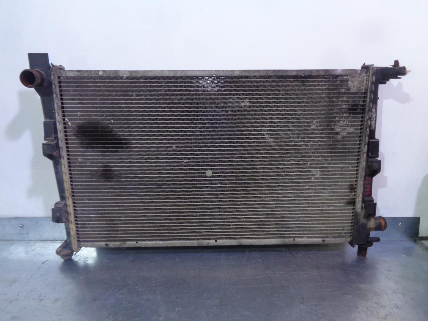 MERCEDES-BENZ Vaneo W414 (2001-2005) Gaisa kondensācijas radiators A1685001702, 67673, BEHR 20802846
