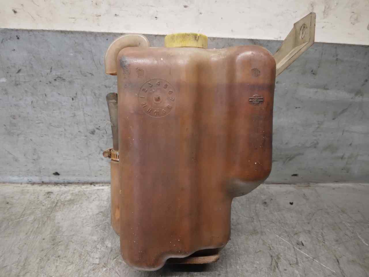 NISSAN Primera P10 (1990-1997) Expansion Tank CD20 24212646