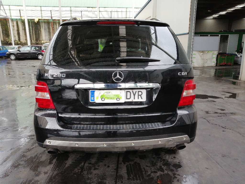 MERCEDES-BENZ M-Class W164 (2005-2011) Galinių kairių durų moldingas 374660 19667817