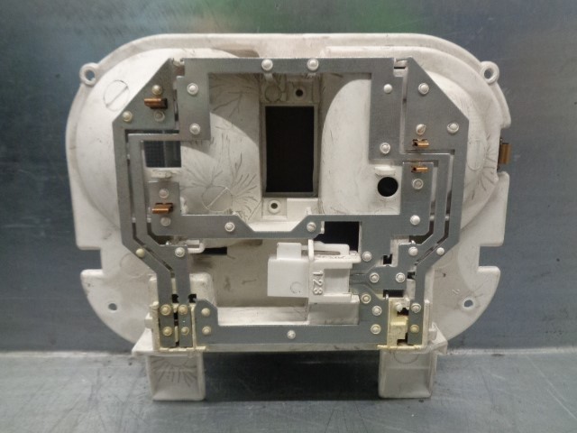 Luz interior M9TB8 8200784512 de Renault Master iii furgón (fv) 2015-0 125 CV con 1 km - pieza usada