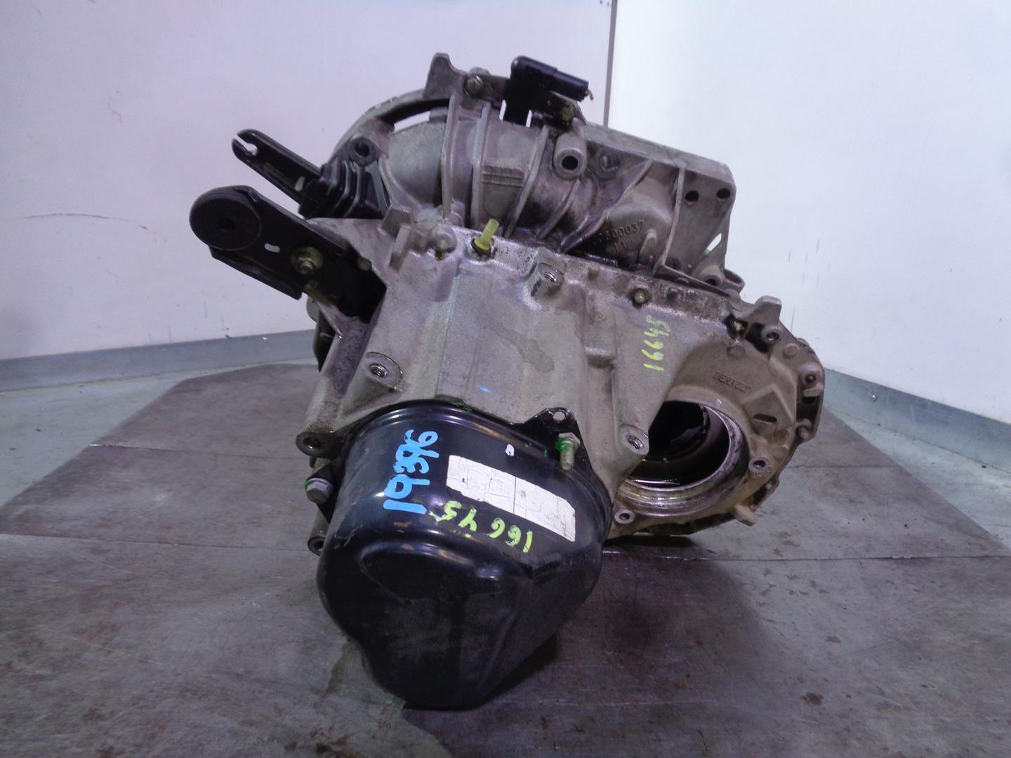 RENAULT Clio 3 generation (2005-2012) Gearbox JB3980, S483258, 7701723228 24189699