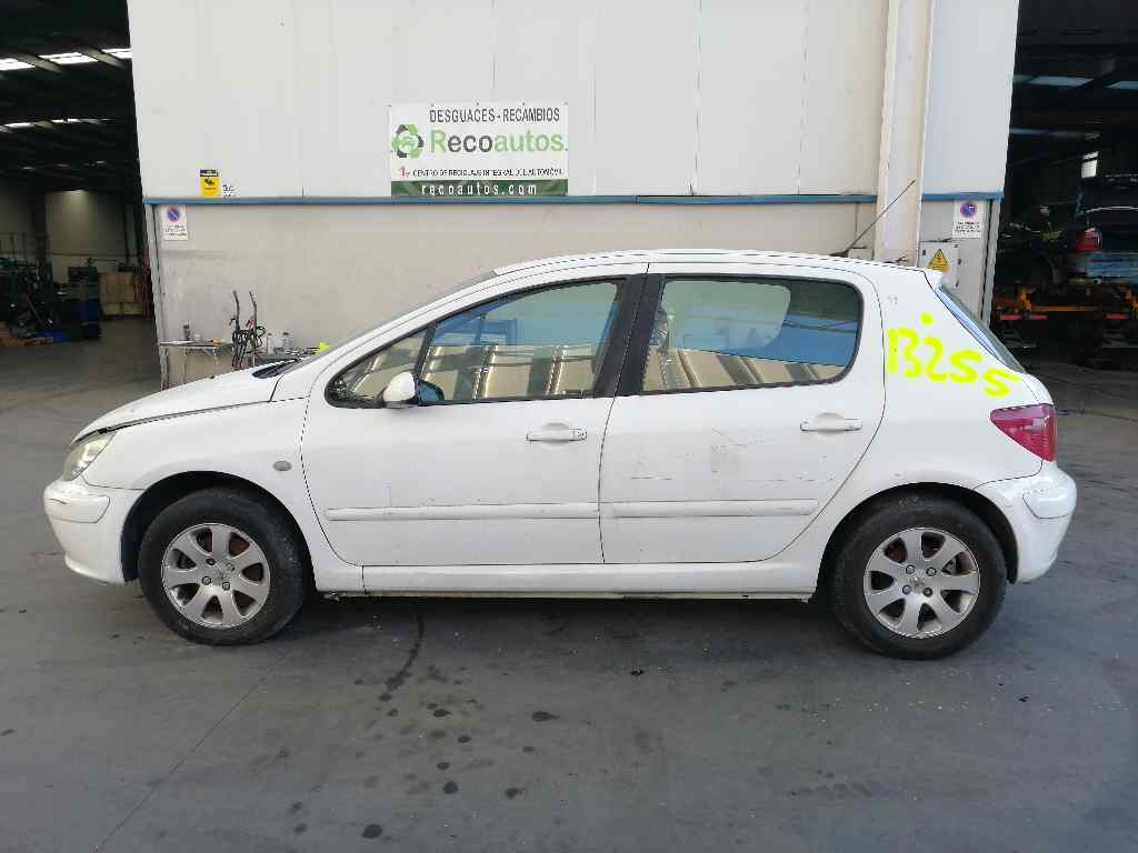 PEUGEOT 307 1 generation (2001-2008) Radiatora reste +DEFIBRACONCERRADURA 19746466