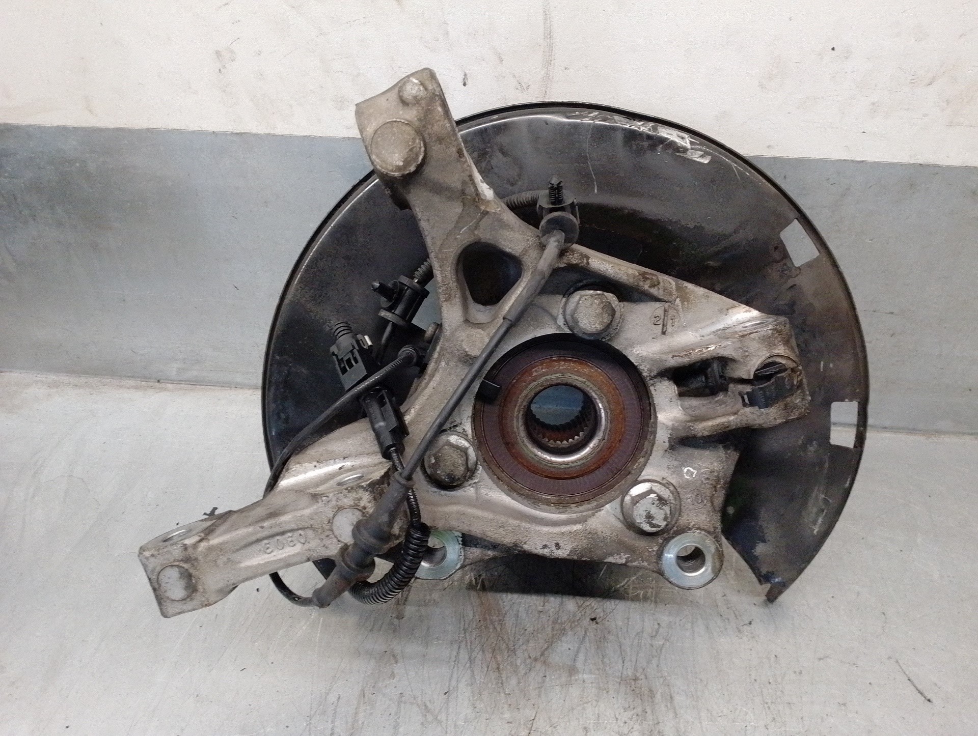 Mangueta delantera derecha A17DTR 308109 de Opel Astra j (p10) 2009-2015 110 CV