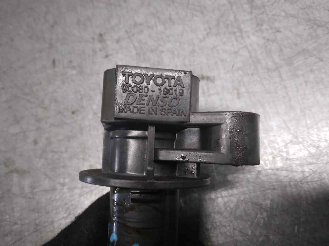 TOYOTA Corolla Verso 1 generation (2001-2009) High Voltage Ignition Coil 9008019019, DENSO 19831707
