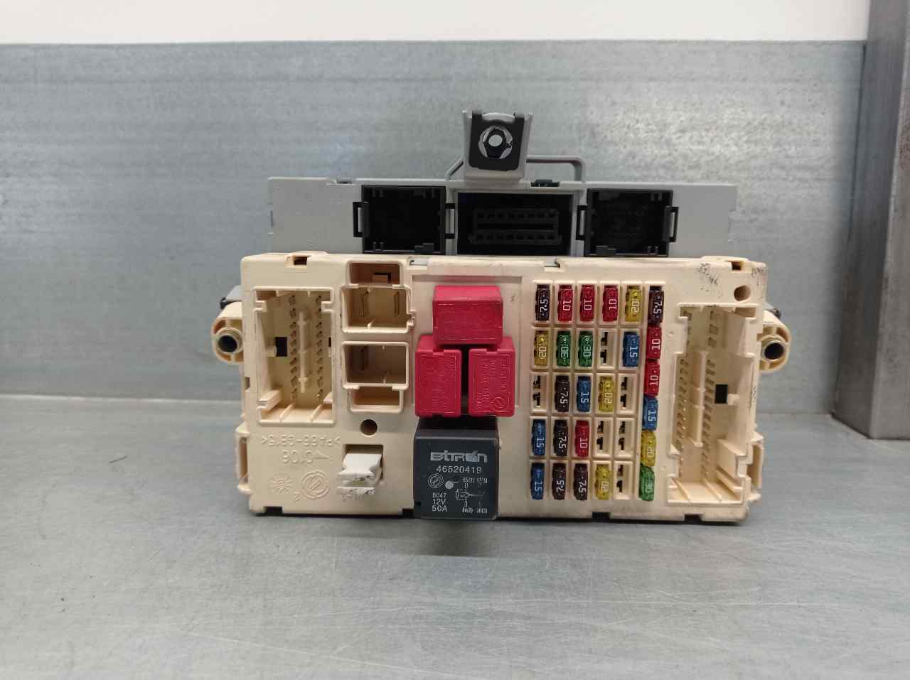 FIAT Stilo 1 generation (2001-2010) Fuse Box 46797609 19877966