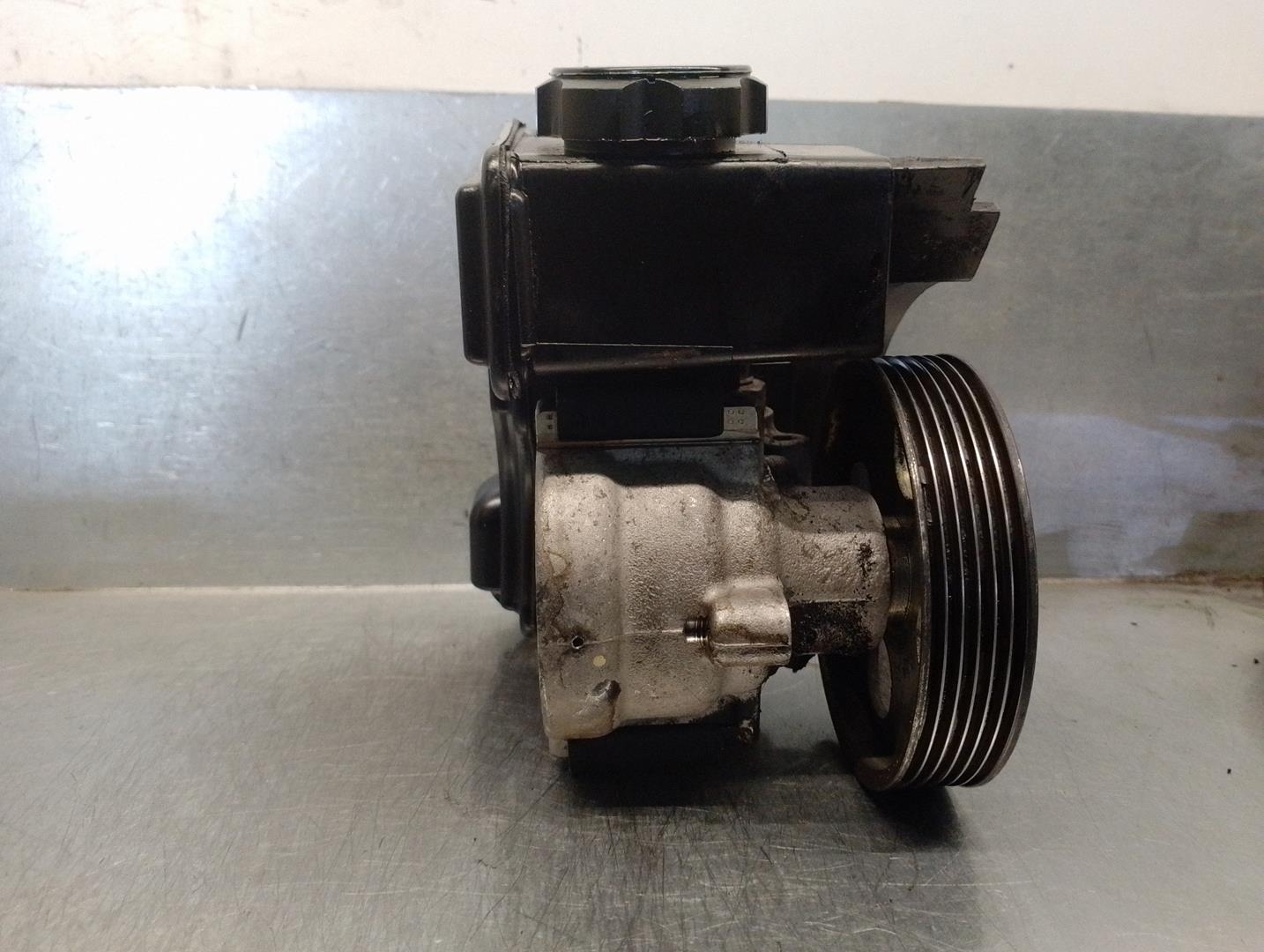 PEUGEOT 206 1 generation (1998-2009) Power Steering Pump 9638931980,26079834QL 21618492