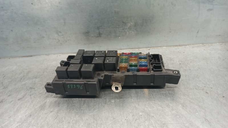 CITROËN S80 1 generation (1998-2006) Fuse Box 518322003,9494207+ 19743984