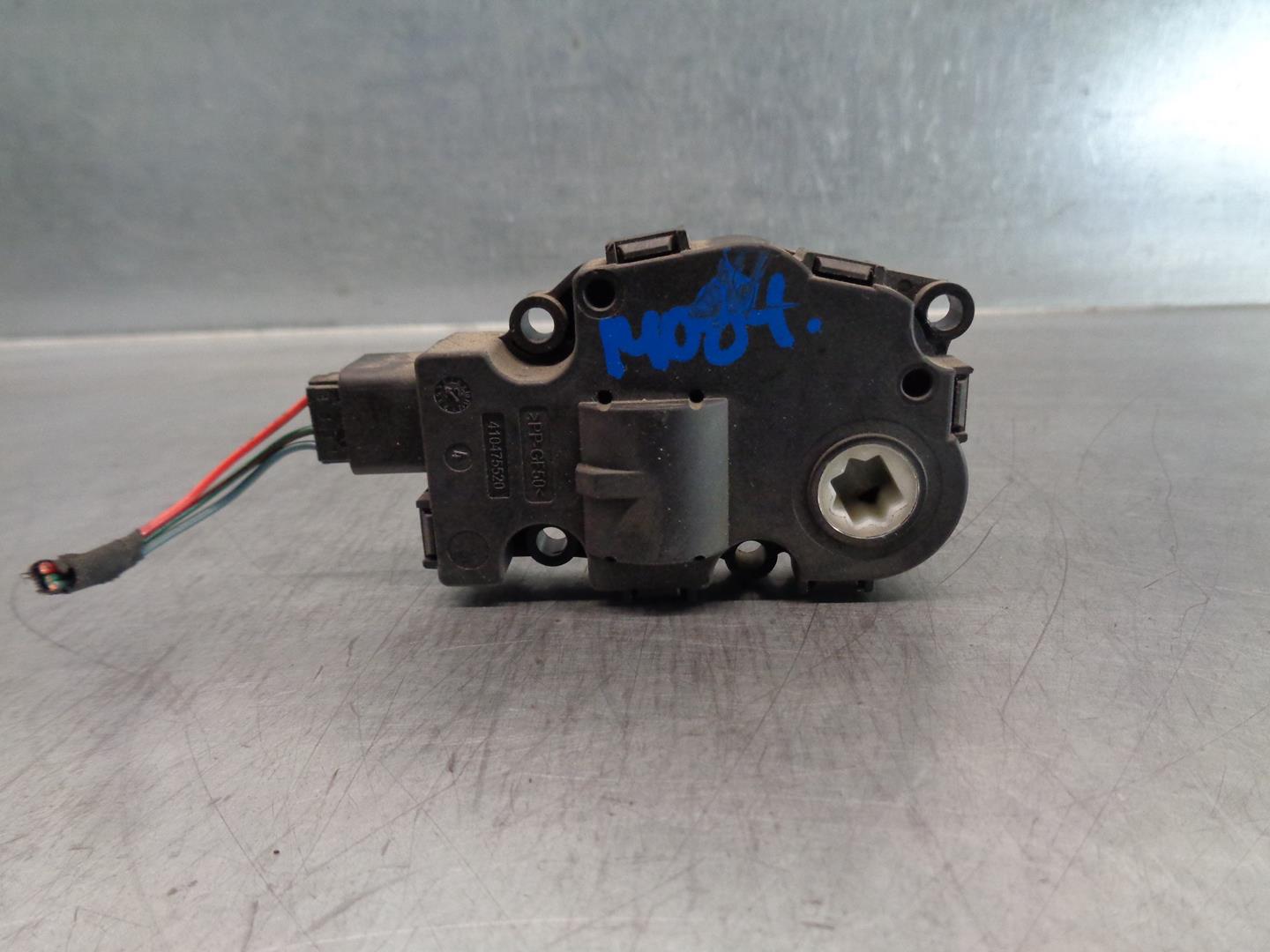 BMW 3 Series F30/F31 (2011-2020) Motor încălzitor interior EFB431,T1015556H 24120732