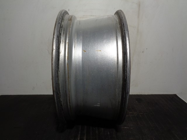 AUDI A3 8L (1996-2003) Dekk R167JX16H2ET45, ALUMINIO5P, 8D0601025C 19851449