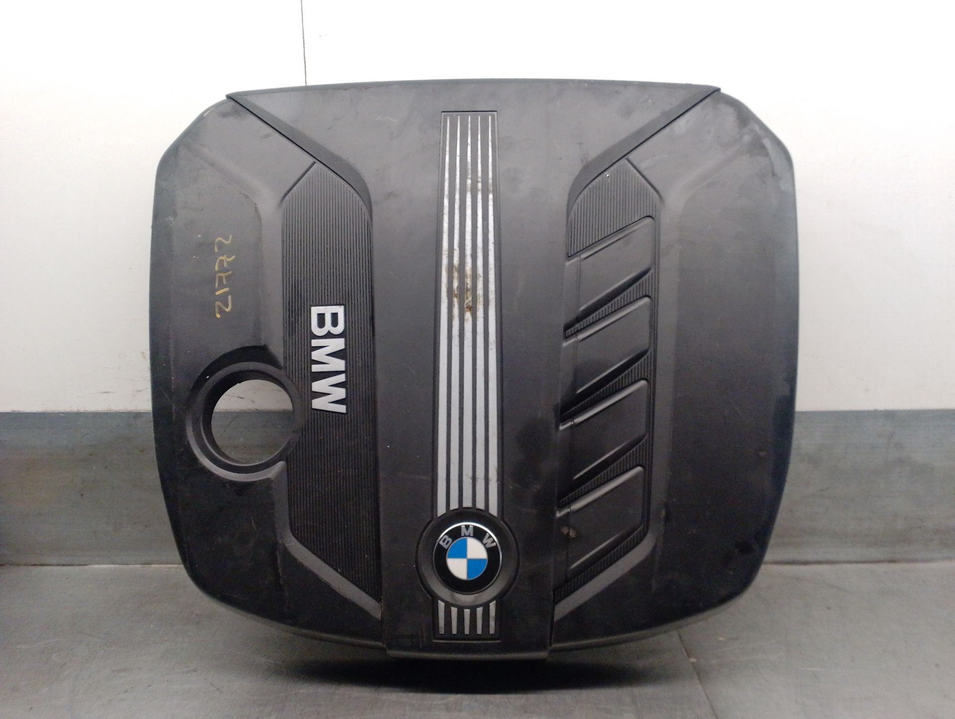 Tapa motor N47D20C 13717802847 de Bmw 5 (f10) 2011-2016 184 CV con 1 km