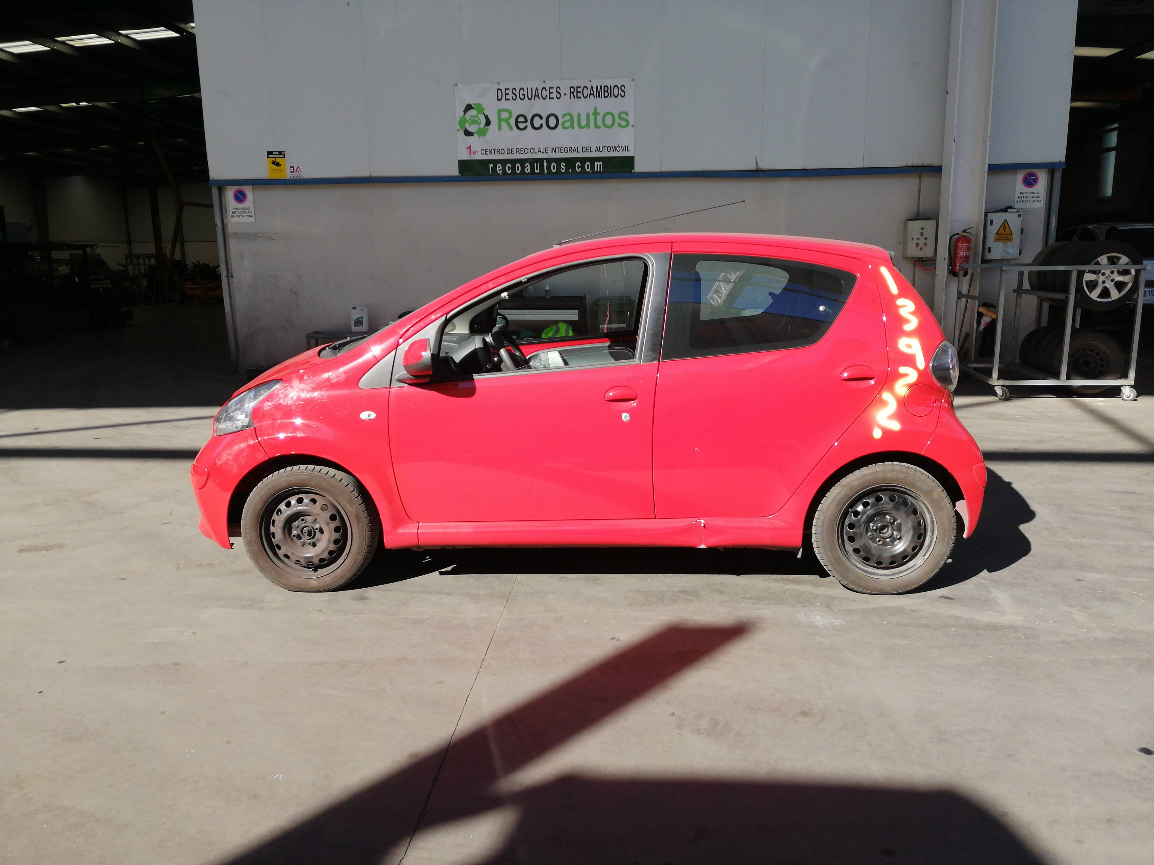 CHEVROLET Aygo 1 generation (2005-2014) Заден ляв амортисьор 03071000401, KYB, 485300H010+ 19768382