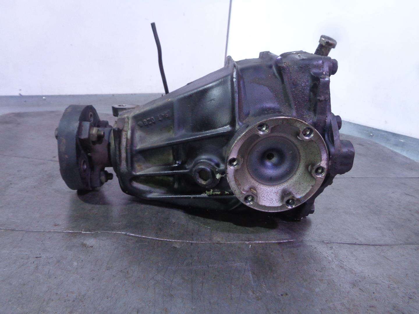 MERCEDES-BENZ C-Class W202/S202 (1993-2001) Rear Differential 2013510405, 2013511608, 3.91 23888529