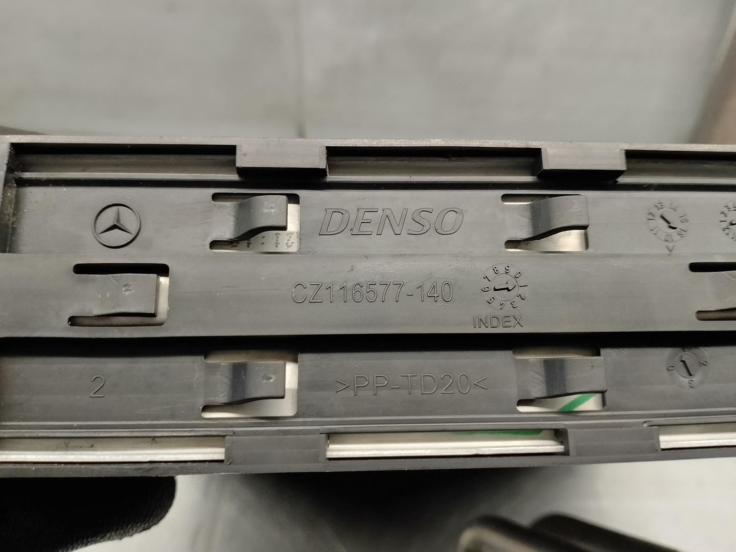 MERCEDES-BENZ A-Class W176 (2012-2018) Охлаждающий радиатор A2468308300, CZ116577140, DENSO 24191398
