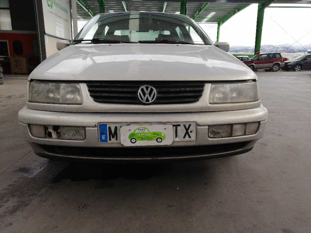 VOLKSWAGEN Passat B5 (1996-2005) Oikean puolen siipipeili 6PINES 19672026