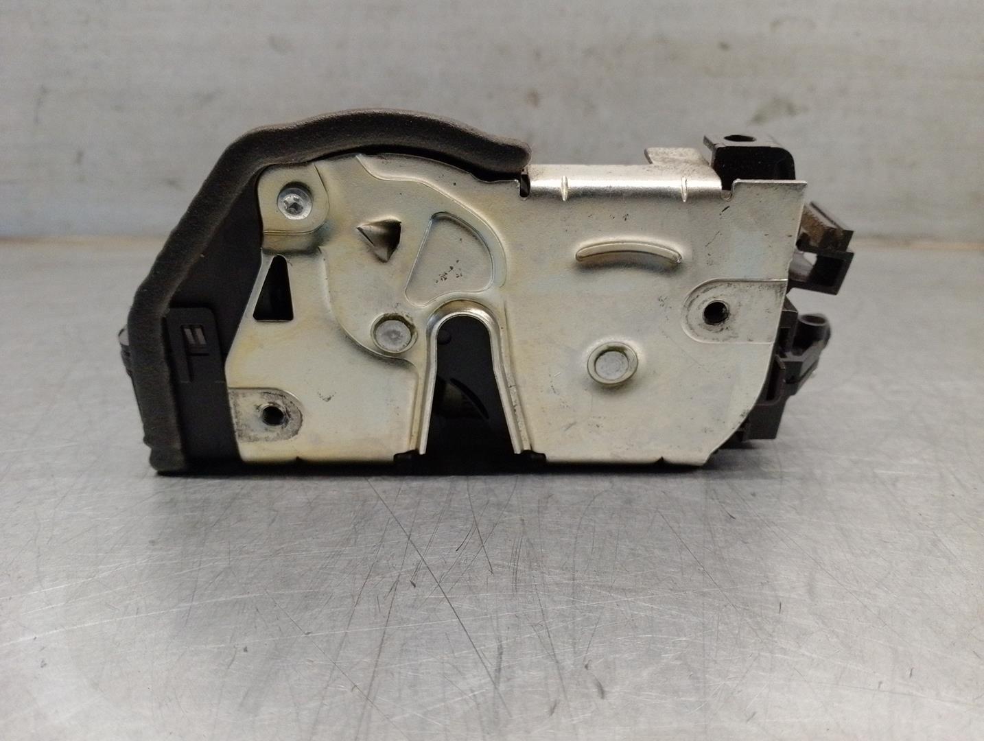 BMW 3 Series E90/E91/E92/E93 (2004-2013) Front Right Door Lock 7059974,7PINES,5PUERTAS 23754179