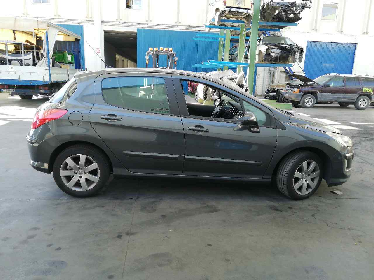 VOLKSWAGEN 308 T7 (2007-2015) Další části karoserie HELLA,HELLA+6PV00994941 19830635