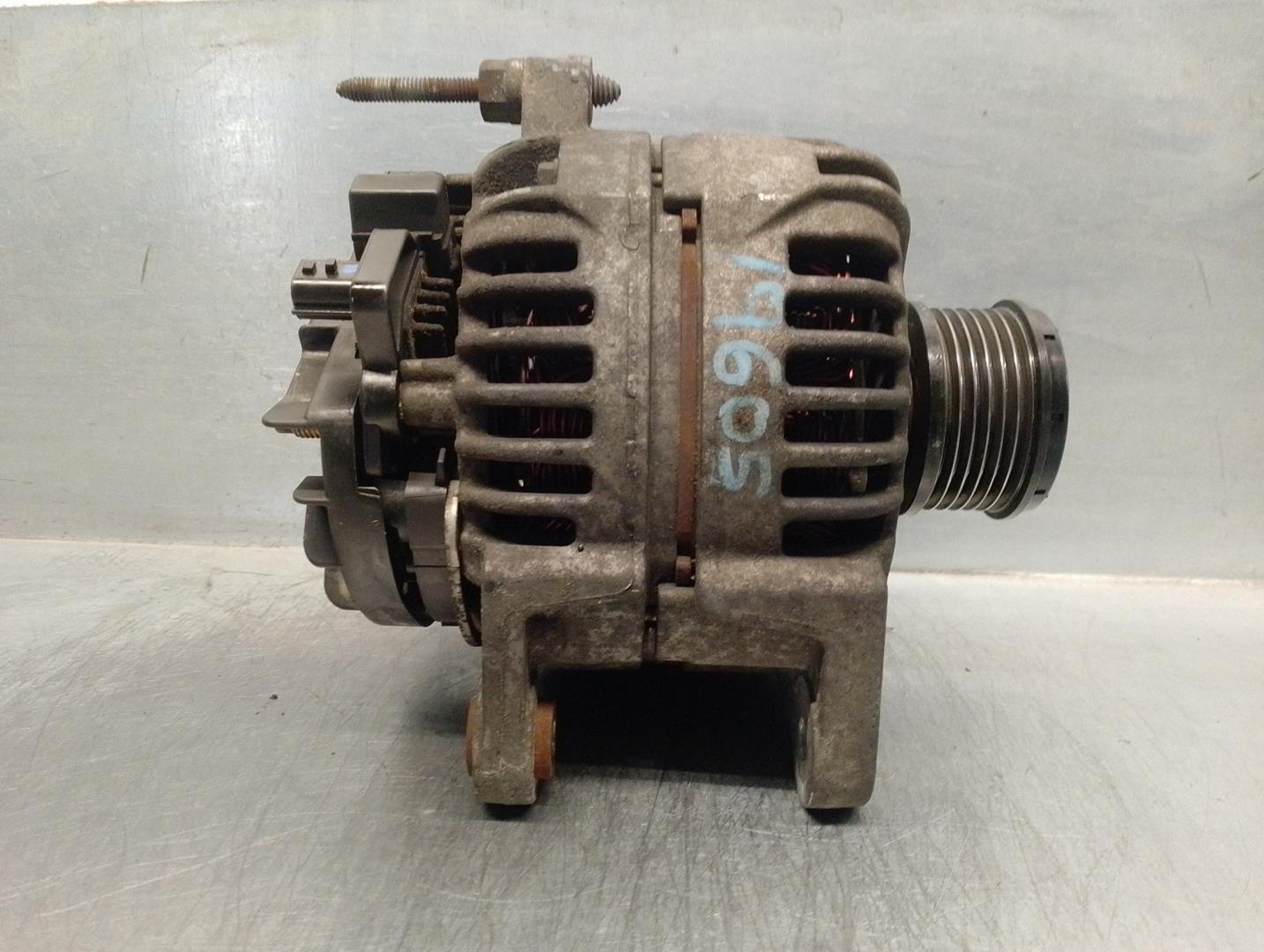 RENAULT Clio 3 generation (2005-2012) Alternator 8200390675, 0124425037 24196524