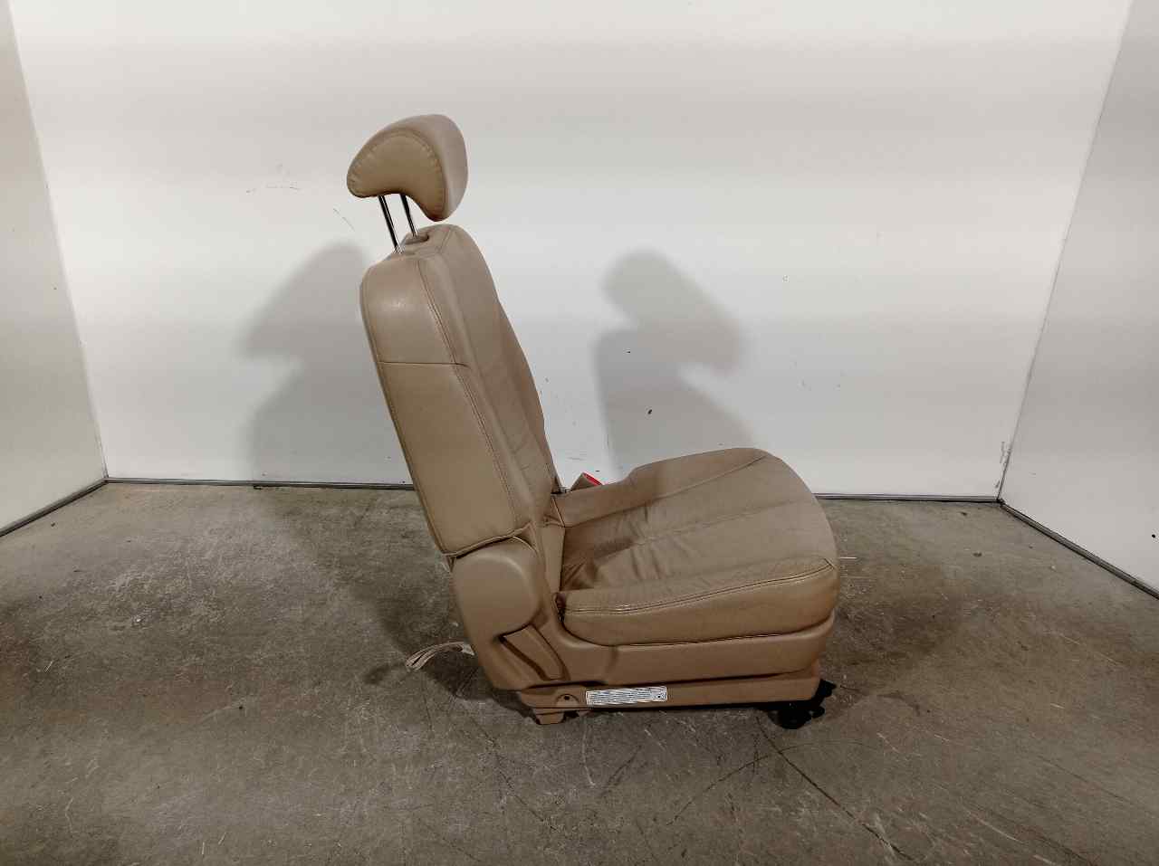 KIA Carnival 2 generation (2006-2010) Rear Seat 4701558, CUEROMARRON, 5PUERTAS 21719575