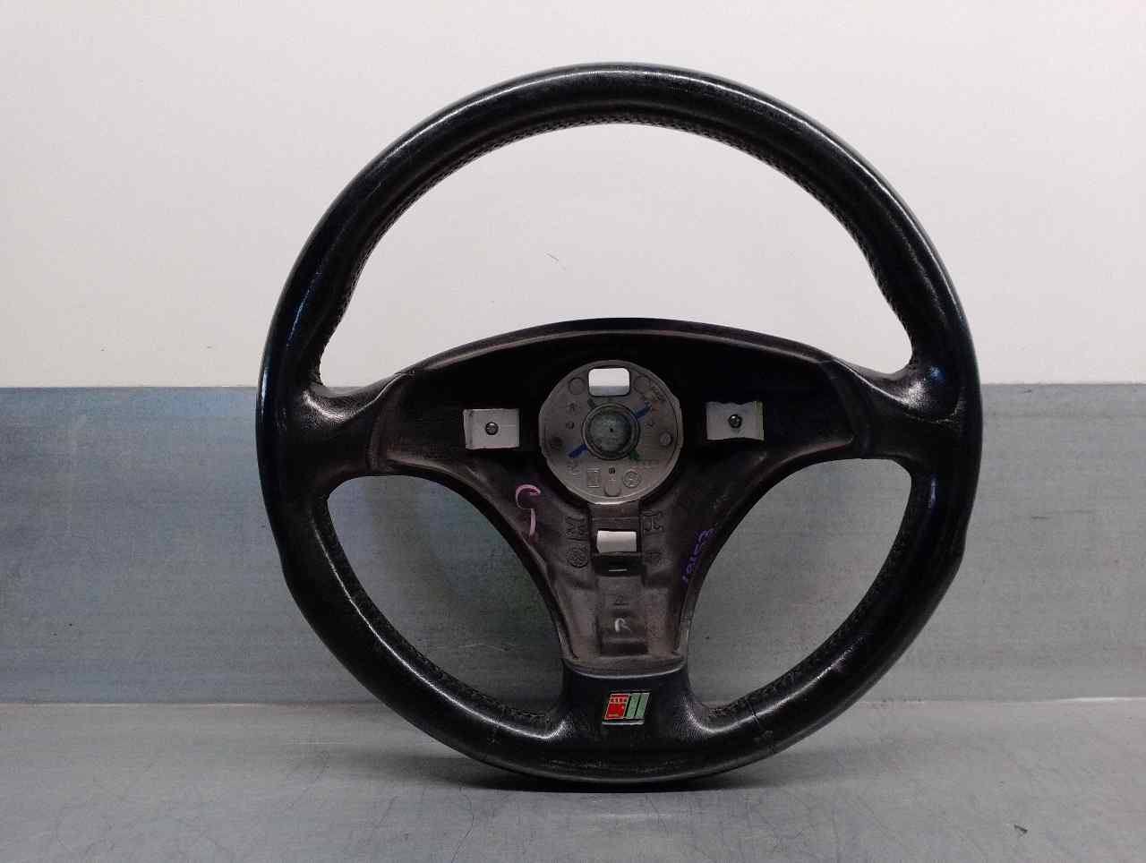 AUDI TT 8N (1998-2006) Steering Wheel 8N0124A 21709554