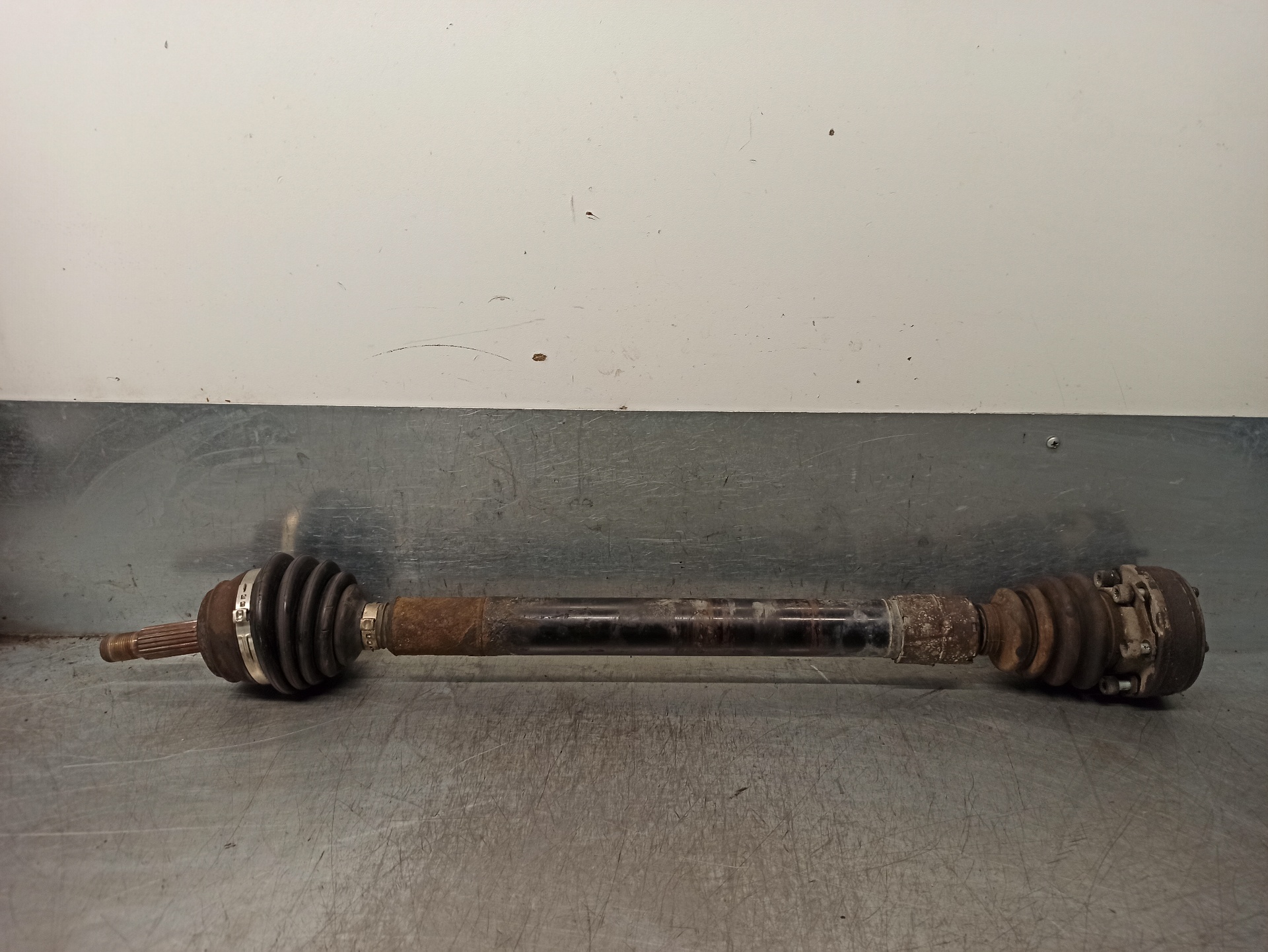 NISSAN Cordoba 1 generation (1993-2003) Front Right Driveshaft 19832543