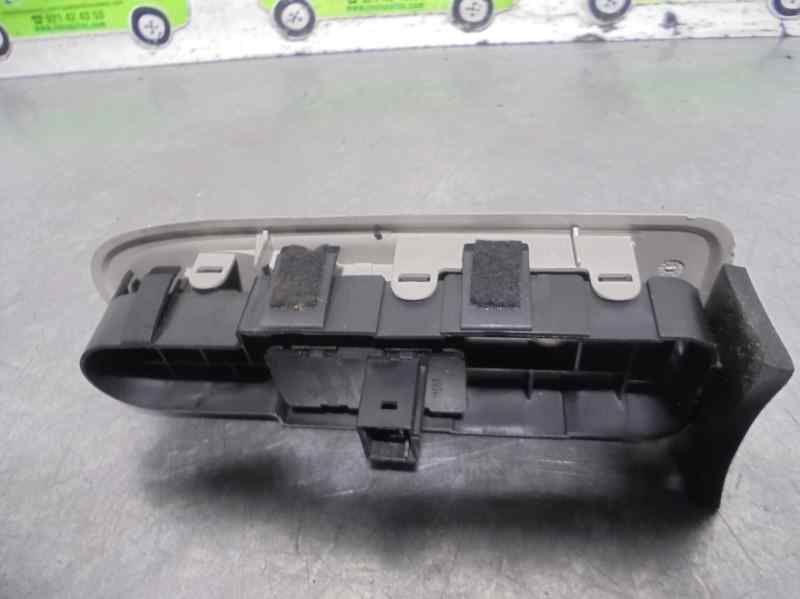 CITROËN C5 2 generation (2008-2017) Front Right Door Window Switch 96565184ZW 19659901