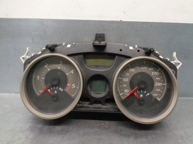 RENAULT Megane 2 generation (2002-2012) Speedometer 8200408799 24578437