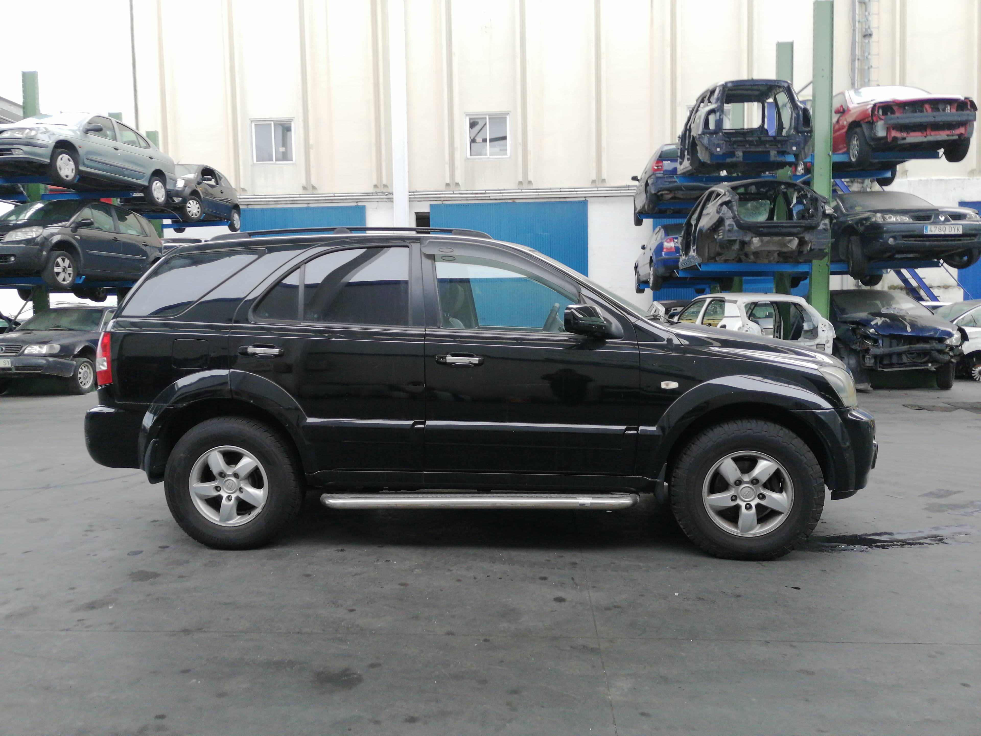 KIA Sorento 1 generation (2002-2011) Преден десен калник NEGRA, 663213E141+ 19763612