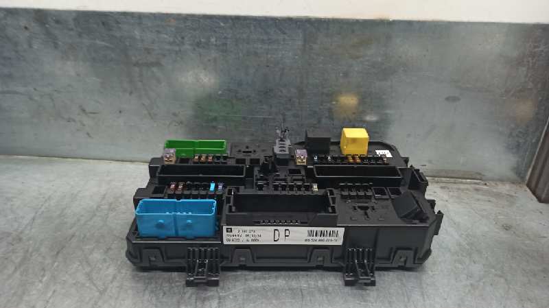 OPEL Astra J (2009-2020) Fuse Box 5DK00866931,13181278+ 19726477