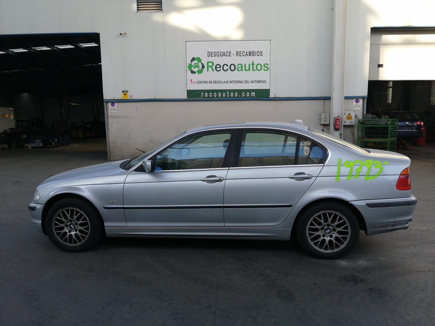 BMW 3 Series E46 (1997-2006) Бачок омывателя 61678362562, 4PUERTAS 24203709