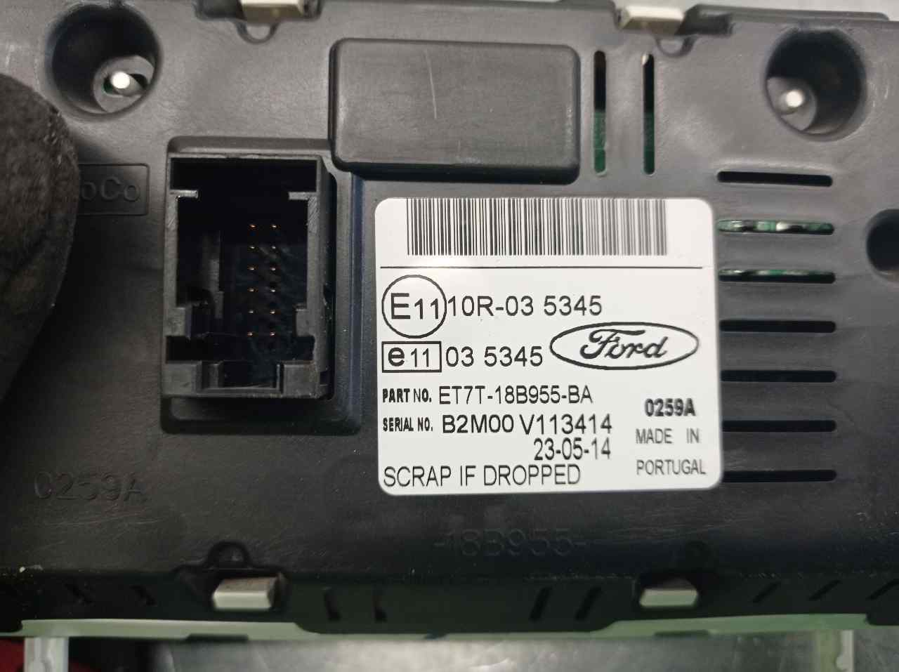 FORD B-MAX 1 generation (2012-2018) Citas salona daļas +10R035345 19831274