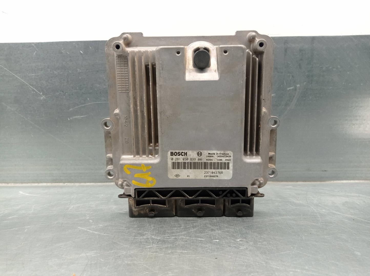 RENAULT 2 generation (2007-2021) Блок за управление на двигателя ECU 237104376R, 0281030899 24159844