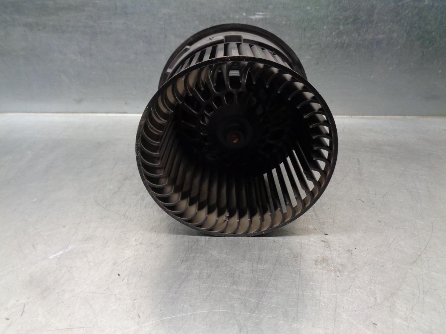 PEUGEOT 208 Peugeot 208 (2012-2015) Heater Blower Fan VALEO,VALEO+T1013140A 19771207