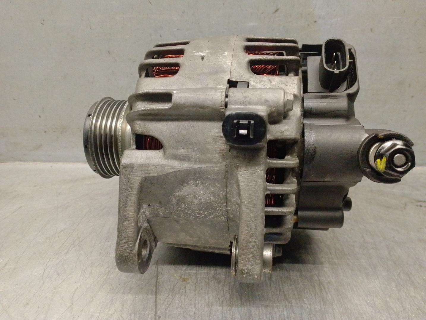 HYUNDAI i30 FD (1 generation) (2007-2012) Alternator 373002A600, TG12C090, VALEO 24543989