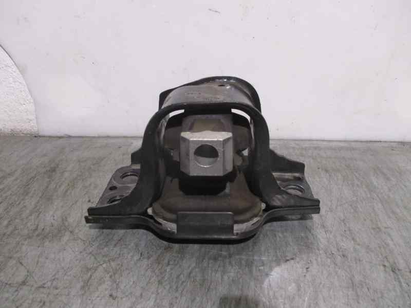 RENAULT Scenic 2 generation (2003-2010) Support moteur côté droit 8200014931J 19596033