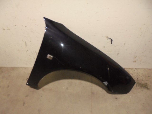 MG Front Right Fender NEGRA, 3822897 19789401