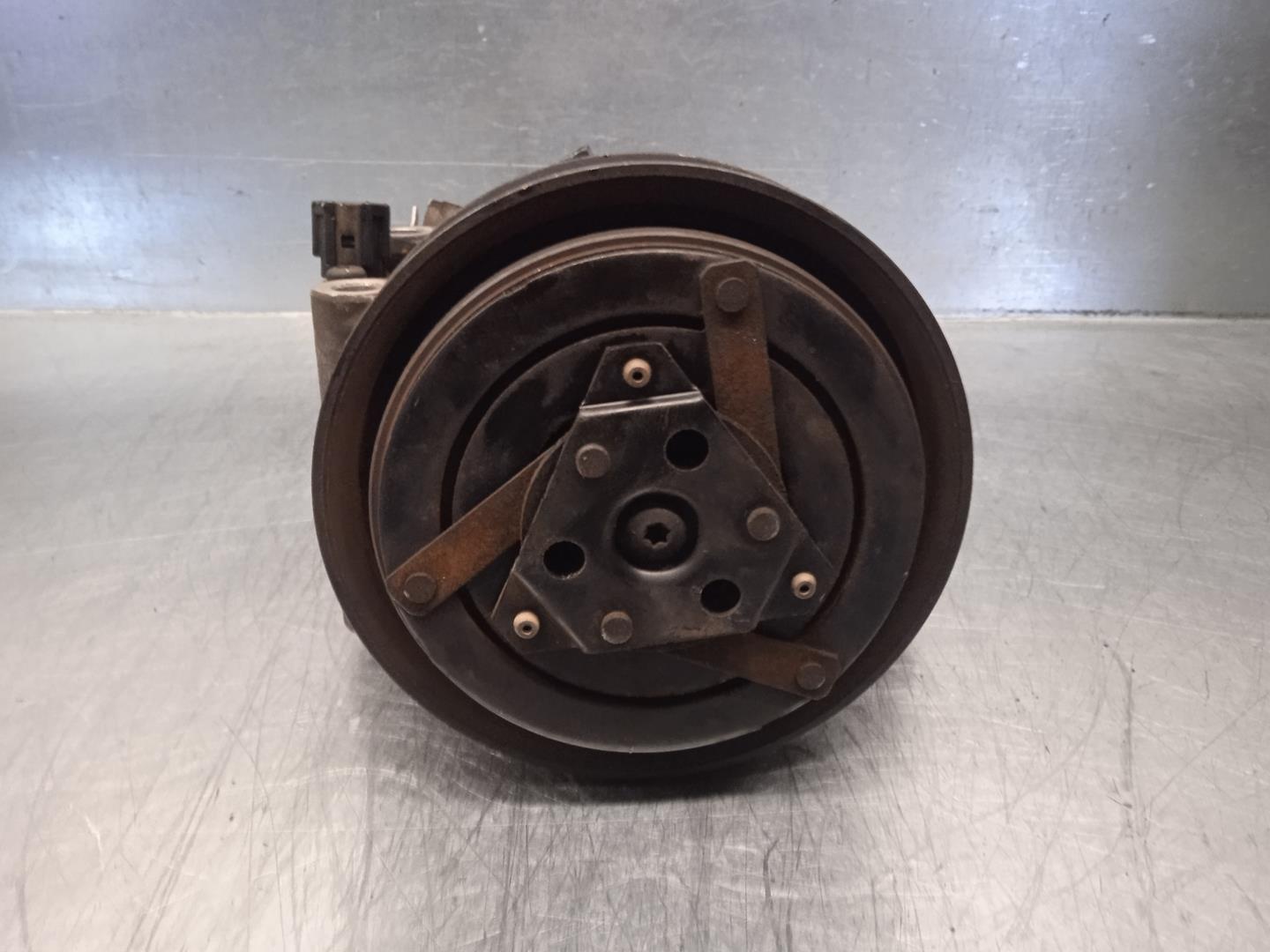 NISSAN Almera N16 (2000-2006) Hасос кондиционера 926004M500,3G92045010,CALSONIC 19841934