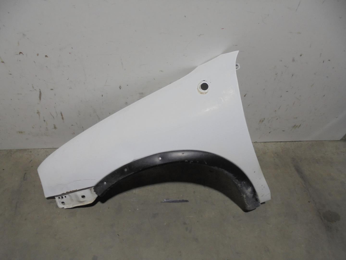 PEUGEOT Combo B (1993-2001) Front Left Fender +BLANCA 19761987