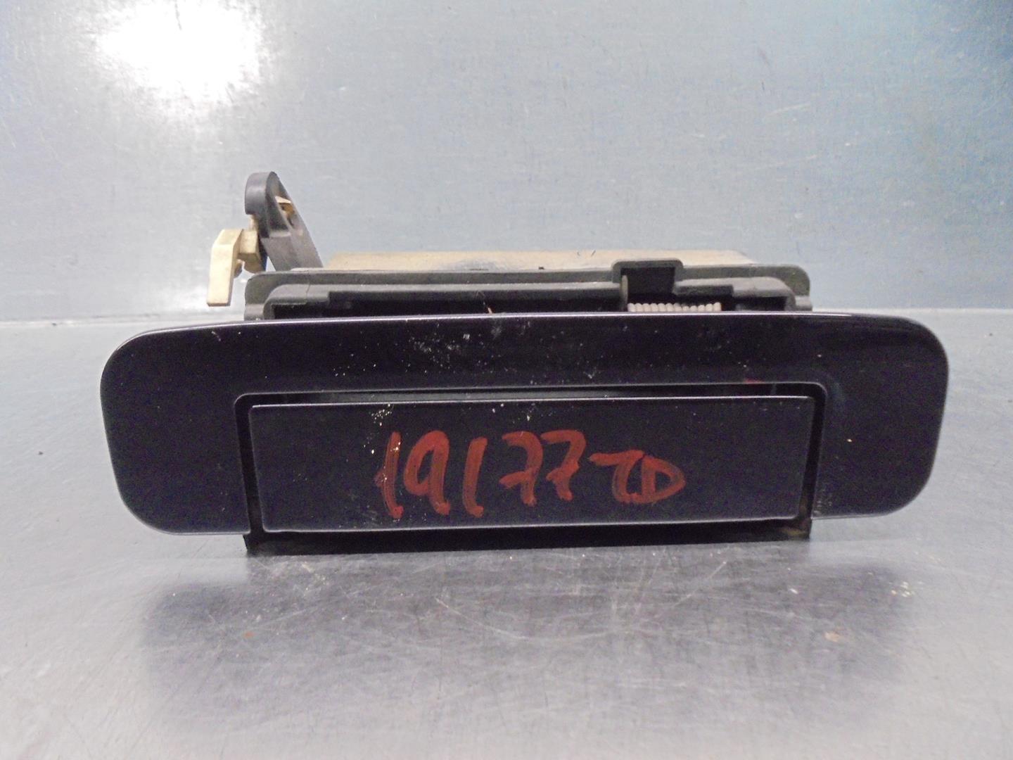 AUDI A8 D2/4D (1994-2002) Наружная ручка задней правой двери 4A0839206, 4PUERTAS 24187736