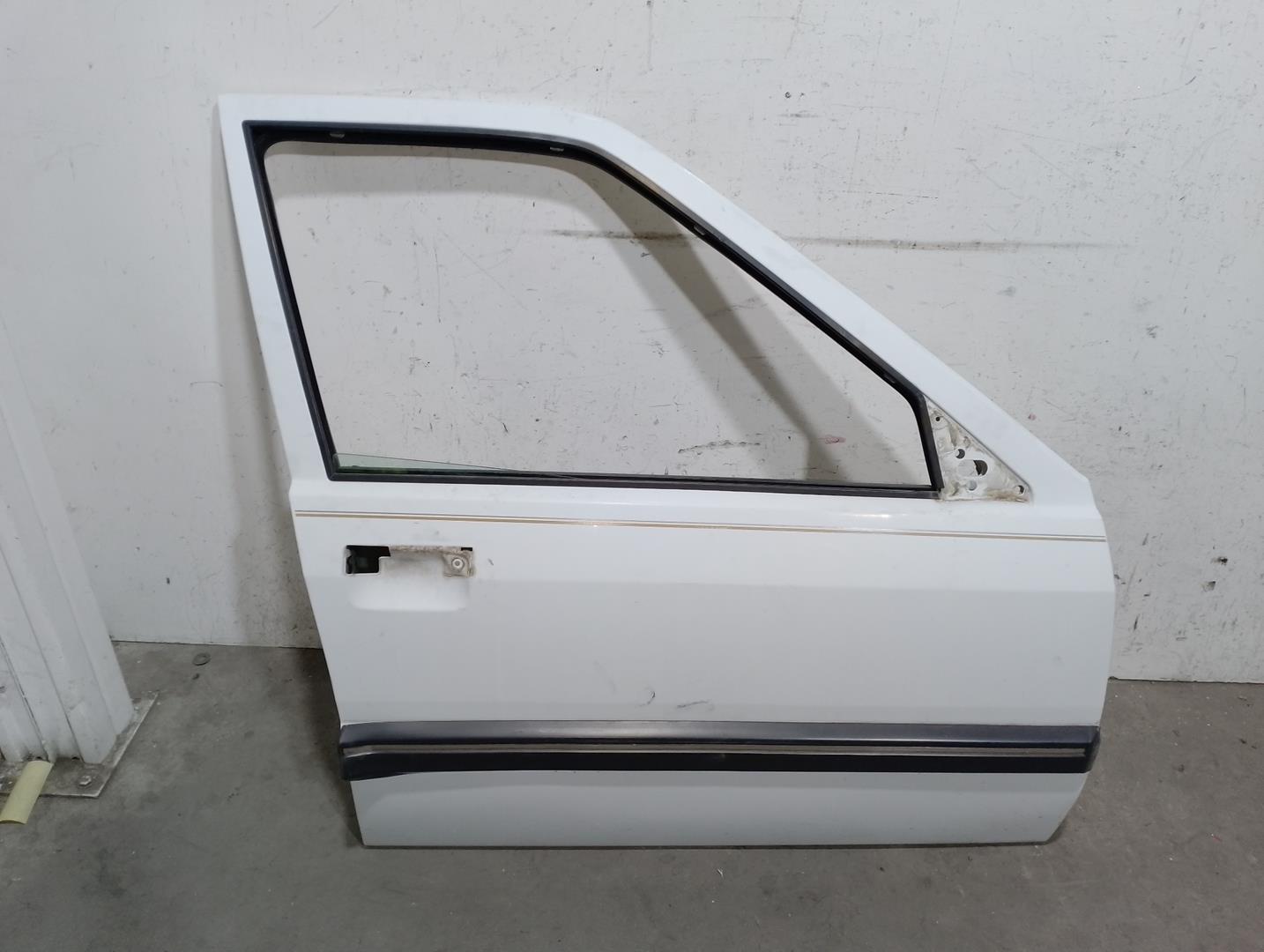 RENAULT Transit 1 generation (1983-1998) Front Right Door 7751467534,BLANCA 21724818