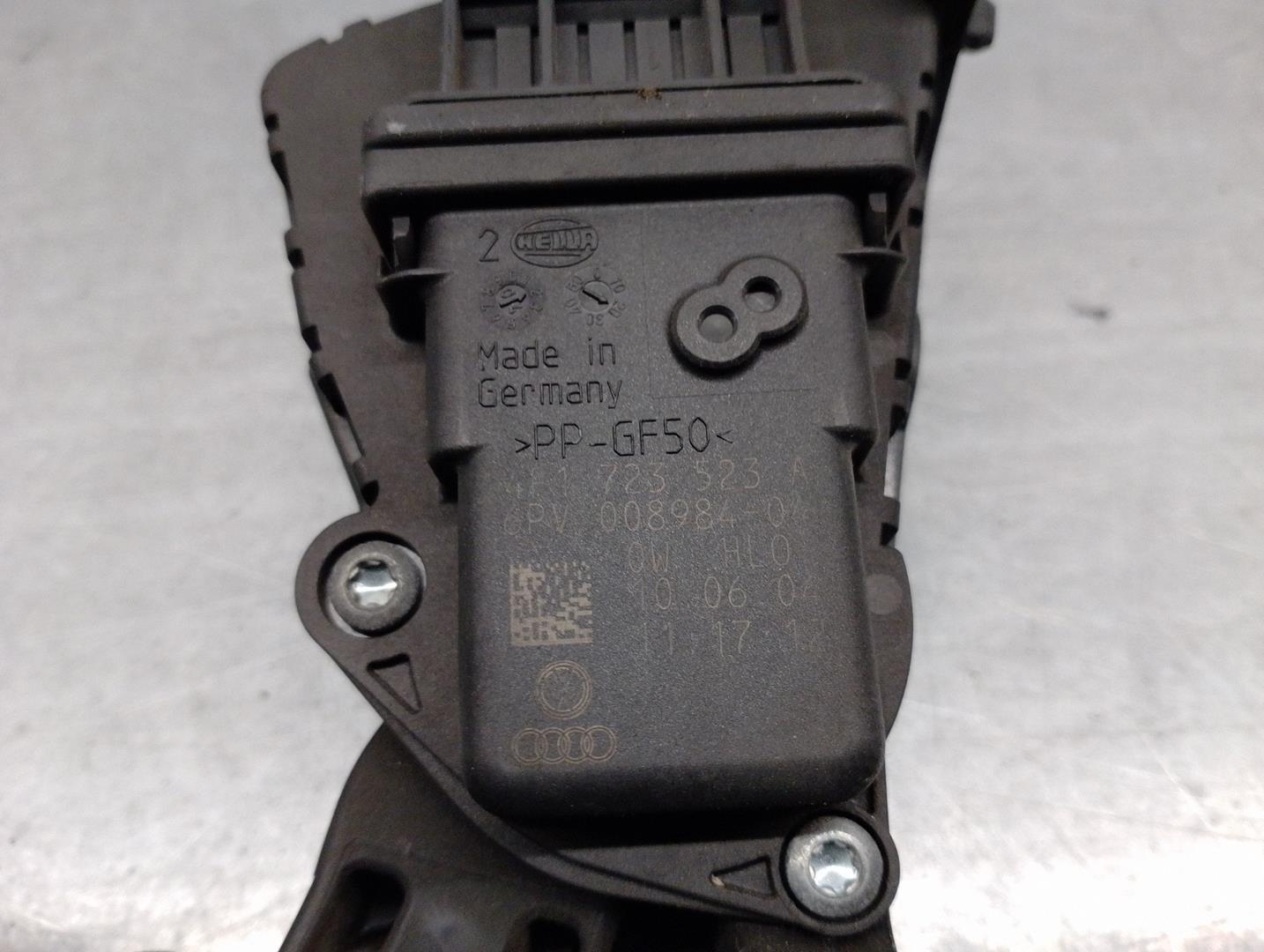 AUDI A6 C6/4F (2004-2011) Citas virsbūves detaļas 4F1723523A, 6PV00898404, HELLA 24221517