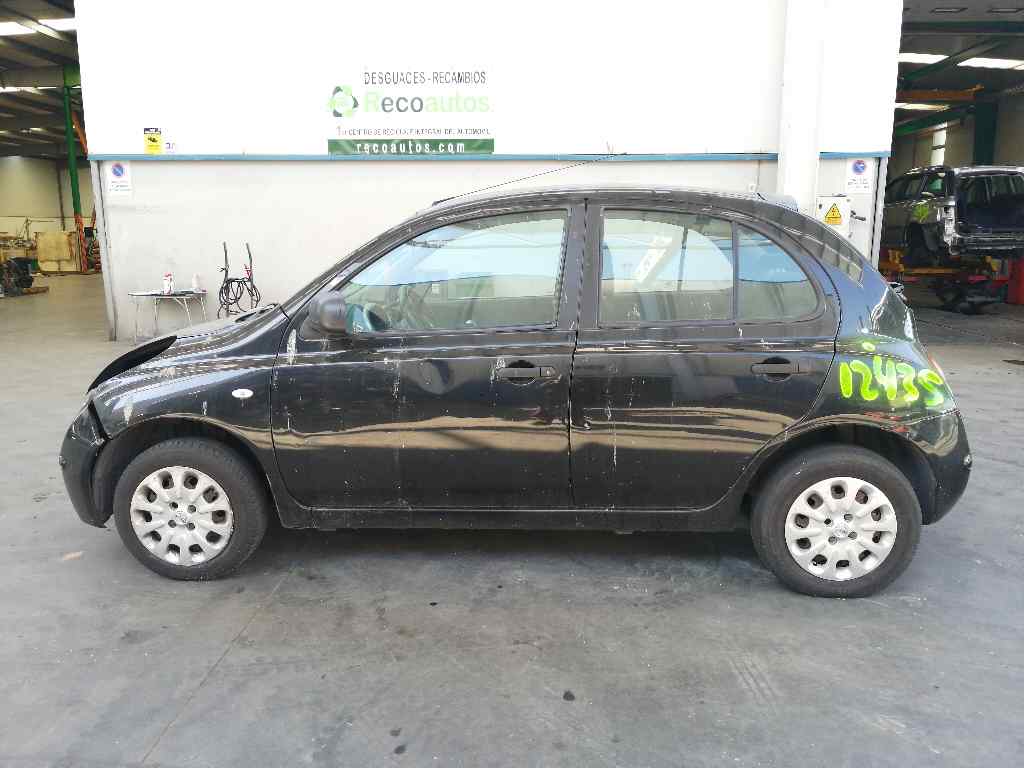 SEAT Micra K12 (2002-2010) Супорт тормозов передний правый 8864D, 8864D, TRW 19735152