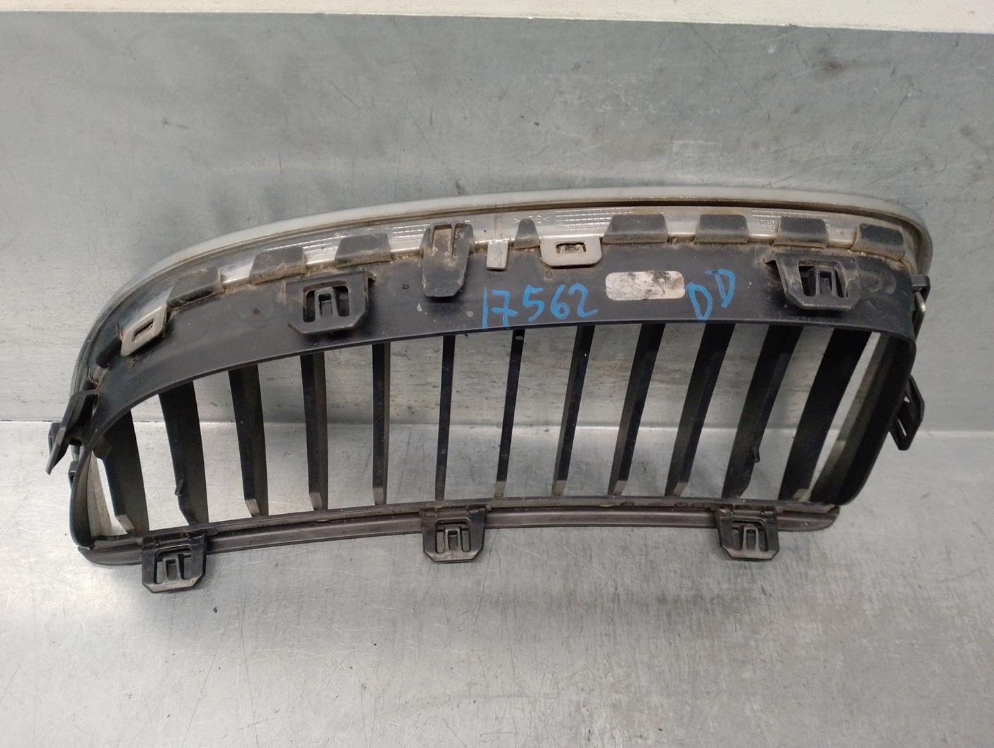 BMW 3 Series E90/E91/E92/E93 (2004-2013) Grill foran høyre 7120008 19881245