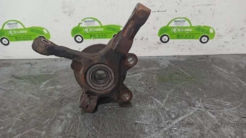 VAUXHALL Clio 2 generation (1998-2013) Front Left Wheel Hub 19701077