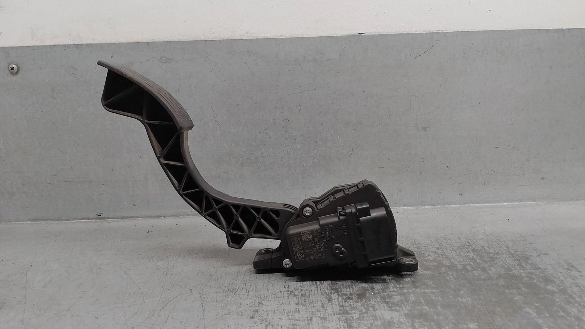 VOLVO S40 2 generation (2004-2012) Other Body Parts 4M519F836AH, 6PV00864101, FOMOCO 24218609