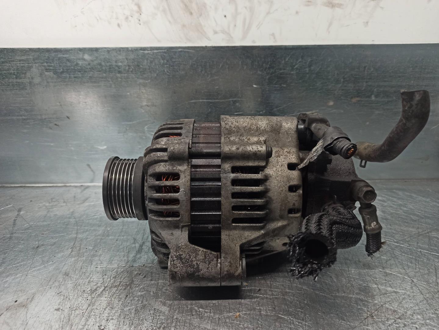 KIA Carens 2 generation (2002-2006) Alternator 3730027011, 021313111, DENSO 19764009